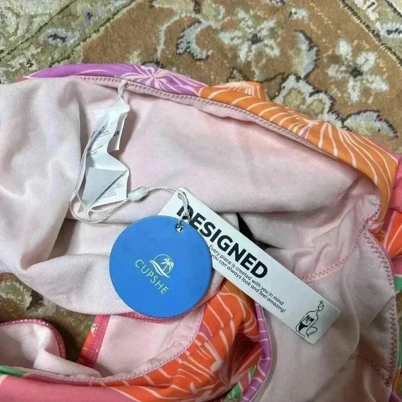 Cupche Swimsuit One Piece Tummy Cutout Tropical Print Cheeky Sz M - Picture 10 of 13